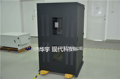 我司21號(hào)發(fā)貨浙江，為浙江某公司提供定制款恒溫恒濕戶外投影儀安裝柜(圖2)